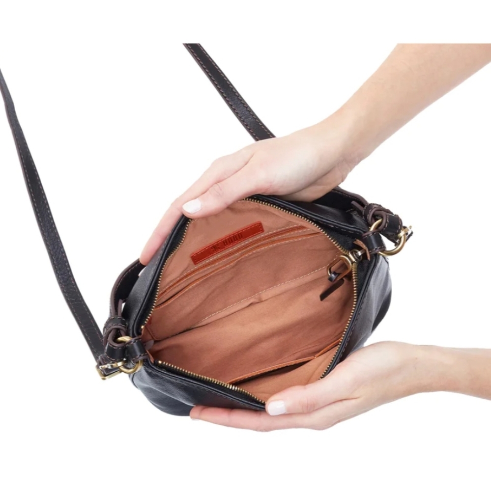NEW! Hobo Belle Convertible Shoulder Bag Black Leather NWT - Picture 4 of 14